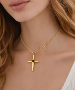 Collier Croix Chrétienne Femme en Acier Doré – Pendentif Moderne avec Pierre Noire et Chaîne Grain de Riz Élégante